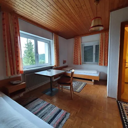 Gasthof Hochlitten Konukevi 2*
